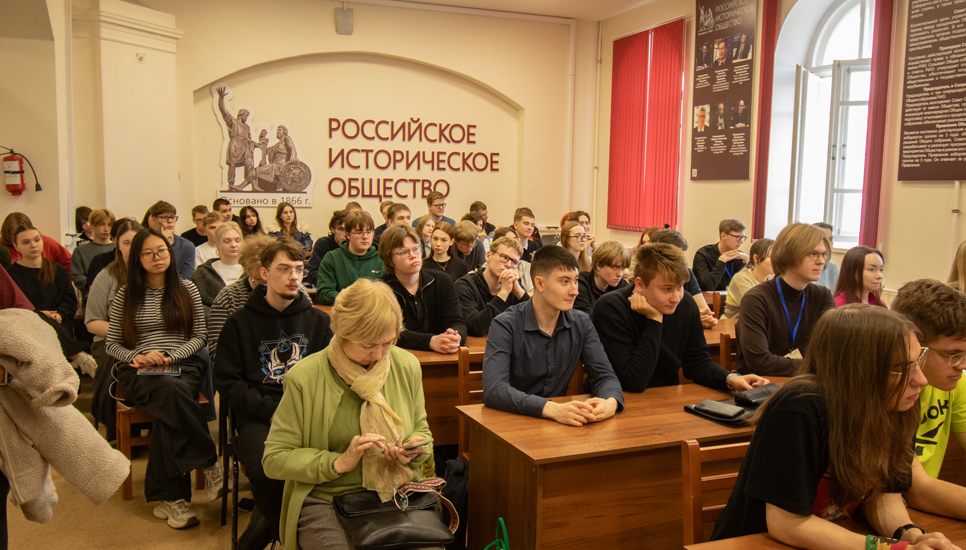 В Архангельске обсудили историю Северной войны к 325-летию Новодвинской крепости