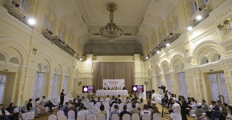 6 июня 2024 года на фестивале «Красная площадь» наградили финалистов конкурса «История России в стихах»