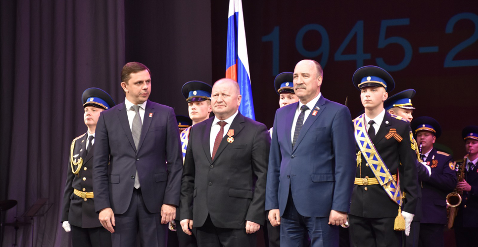 Члену Совета Орловского отделения РИО Павлу Меркулову вручен Орден Александра Невского