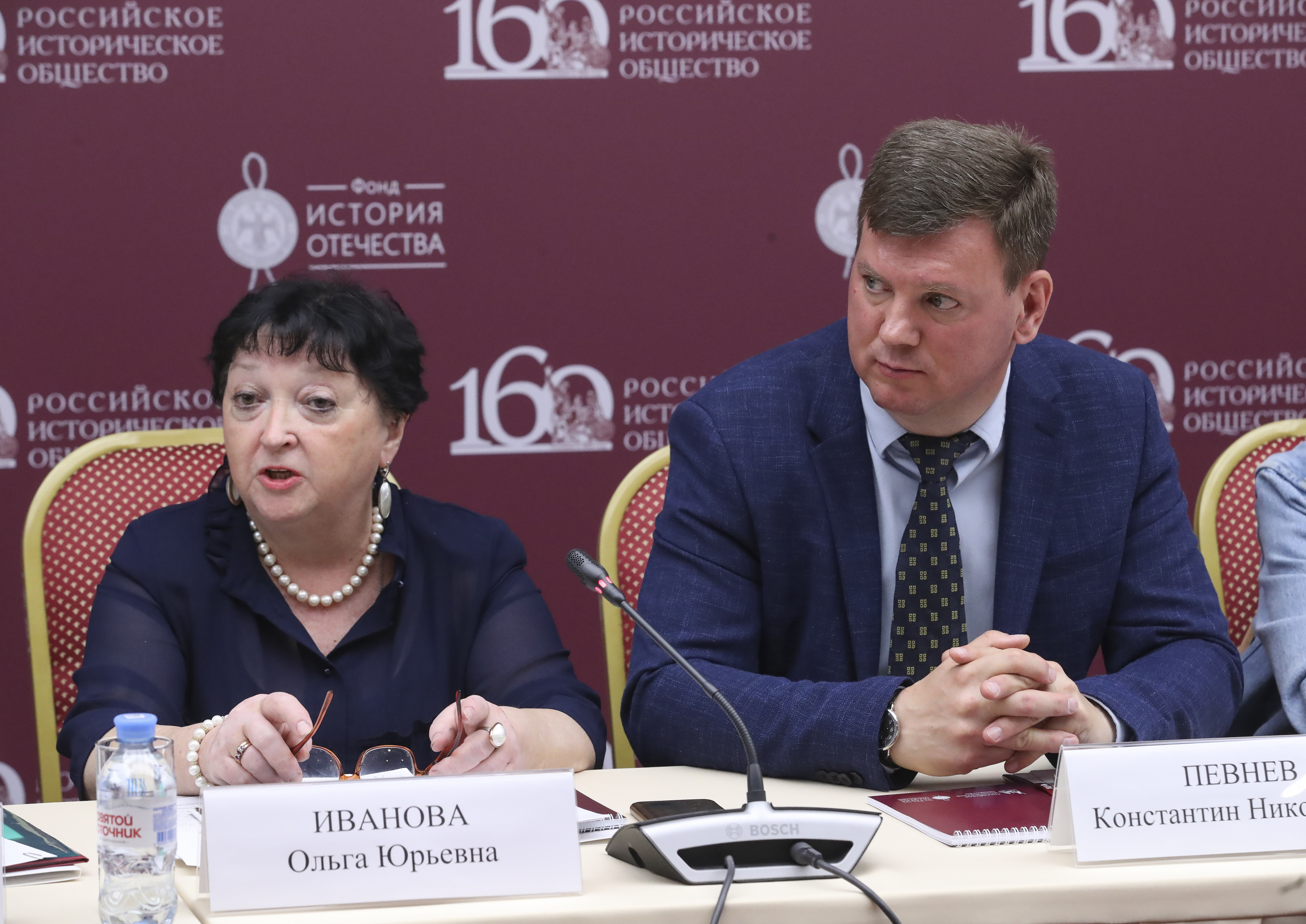 Историю и роль перевода обсудили в Доме Российского исторического общества