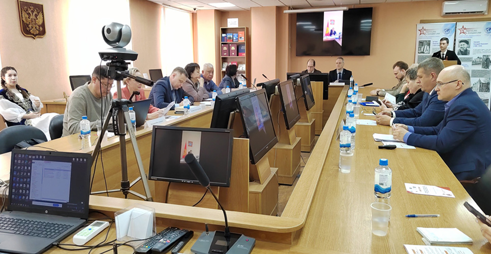 Круглый стол о вкладе народов России и Центральной Азии в Победу прошёл в Барнауле