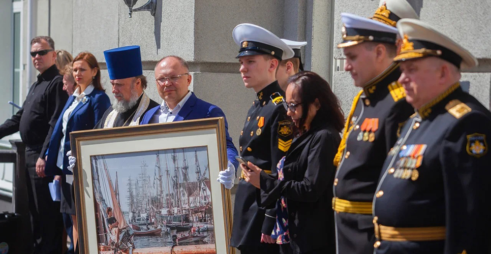 Фотовыставка «Аристократы морей» на празднике юности