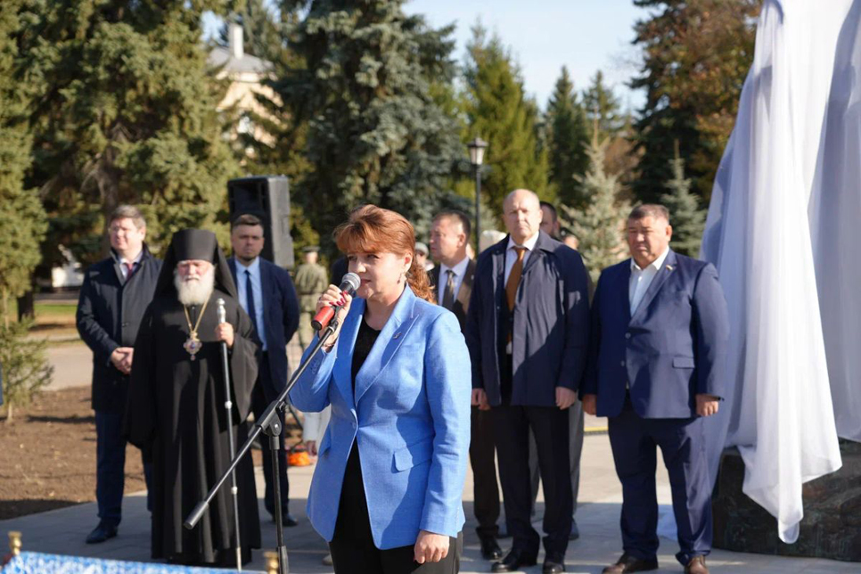 В Бугуруслане открыли памятник сёстрам Покровского женского монастыря