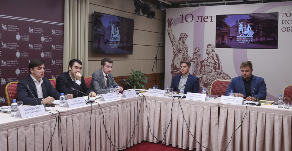 Состоялось итоговое за 2022 год заседание Молодёжного клуба РИО