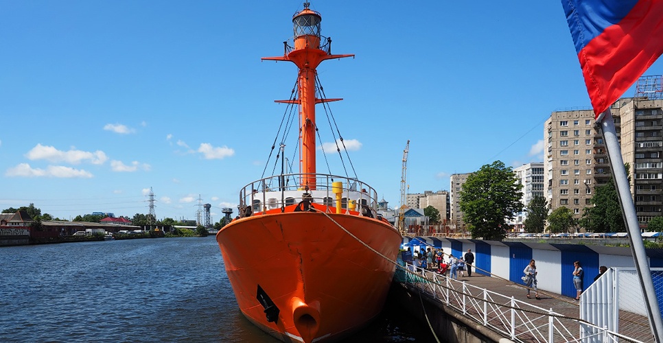 273895692639856628352352351.jpg