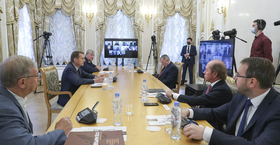 sobytiya/tekhnologicheskoe-liderstvo-rossii-uroki-istorii.html