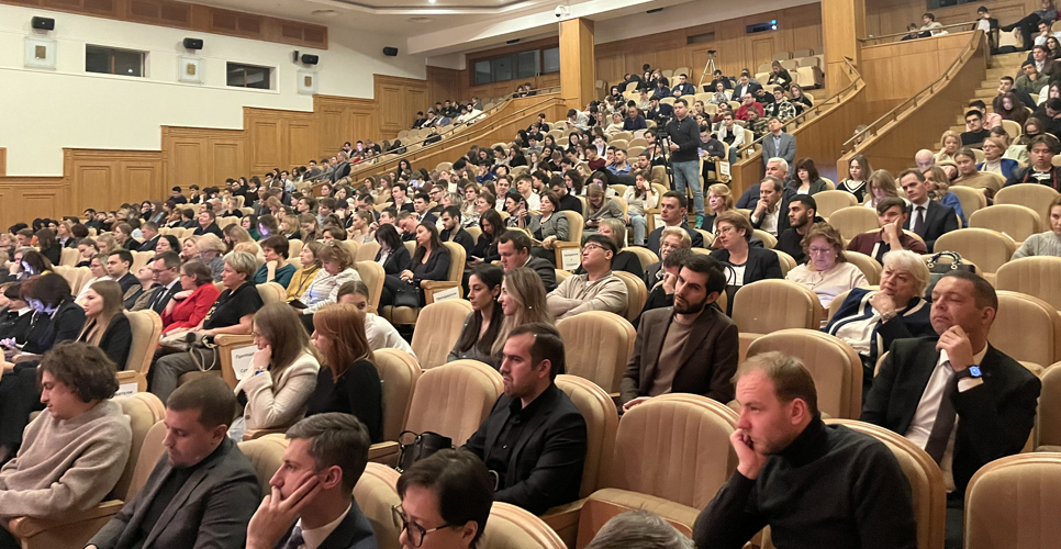 Торжественное собрание по случаю 30-летия факультета государственного управления МГУ