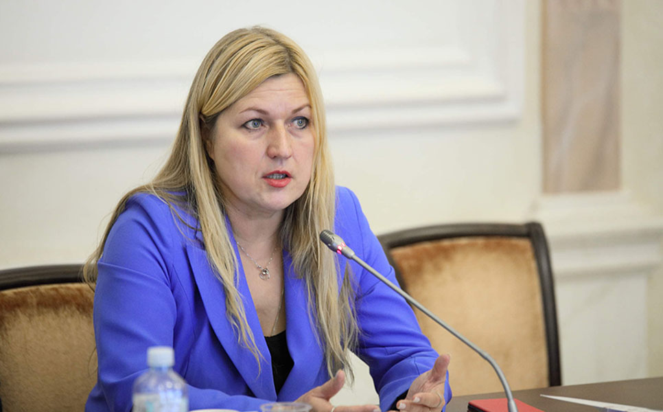 Елена Родионова