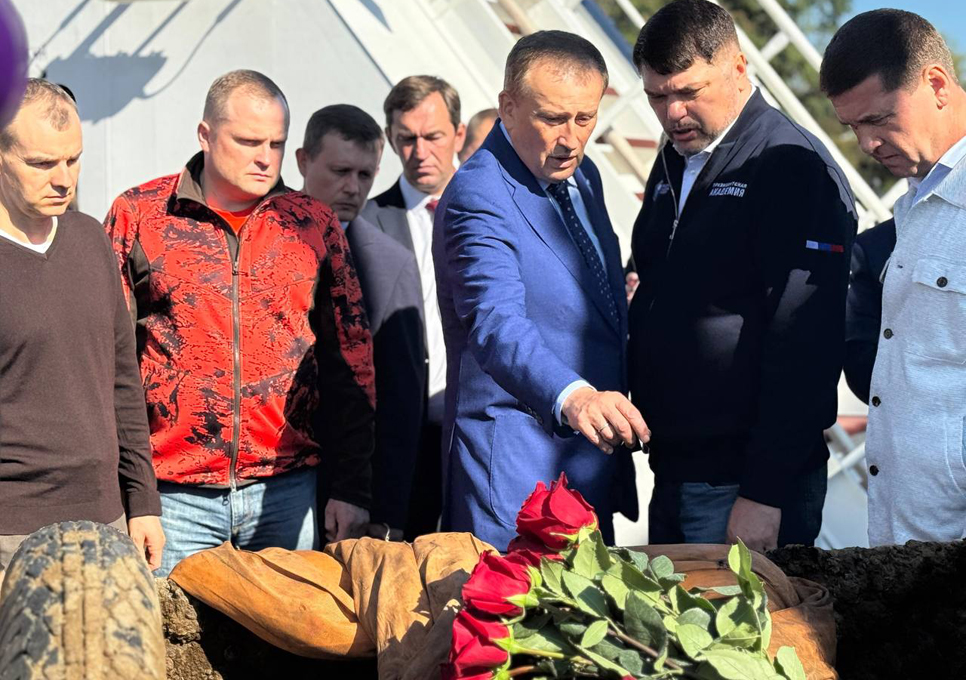 Со дна Невы подняли пушку, 80 лет назад участвовавшую в боях за Невский пятачок