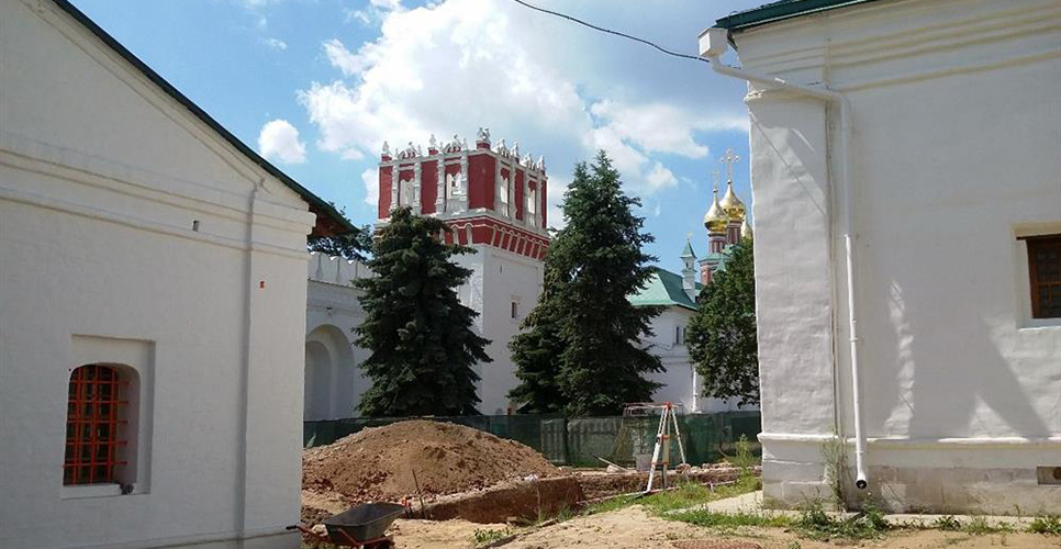 В Новодевичьем монастыре найдены остатки стен времён Бориса Годунова