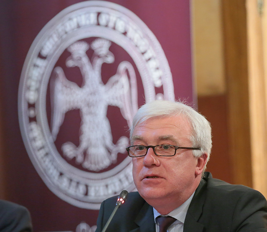 алексей левыкин на круглом столе &laquo;Революция и литература&raquo;