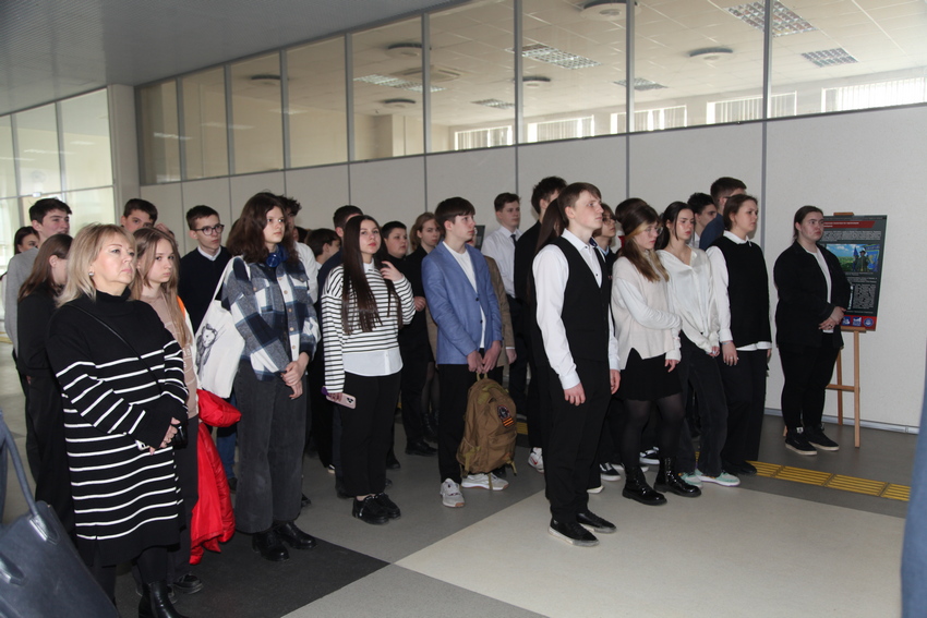 В Волгограде открылась выставка, посвящённая событиям 2013–2014 годов на Украине