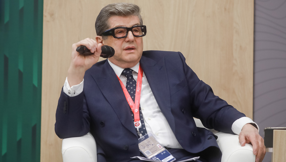 Исторические факты иностранного вмешательства обсудили на Петербургском юридическом форуме
