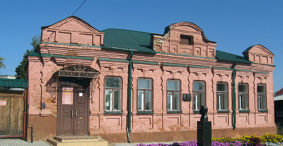К 150-летию Бунина восстановят интерьер его мемориального дома в Тульской области