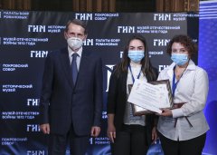 SHAL9007.jpg