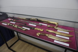 SHAR8346.jpg