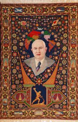 ГИК 35937/47 Ковер &laquo;Борец за мир&raquo; Дагестанская АССР, не ранее 1960 года  Подарок Первому секретарю ЦК КПСС Н.С. Хрущеву от трудящихся Дагестана.  Х/б и шерстяные нити; ткачество ручное ковровое ворсовое, техника &laquo;сумах&raquo;; плотность 2 200 узлов на 1кв.дм; 397 х 255 см