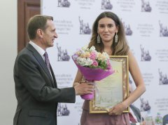 AT1X9784.JPG